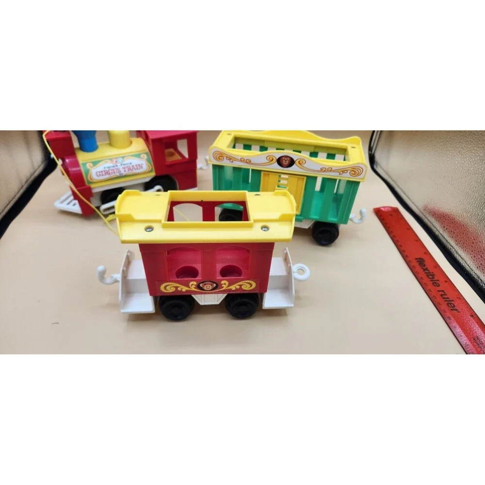 Vintage 1973 Fisher Price Little People Play Family Circus Train 991